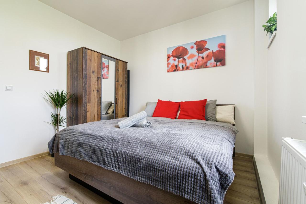 אוסטרבה Luxury Apartments Stud - Vb מראה חיצוני תמונה