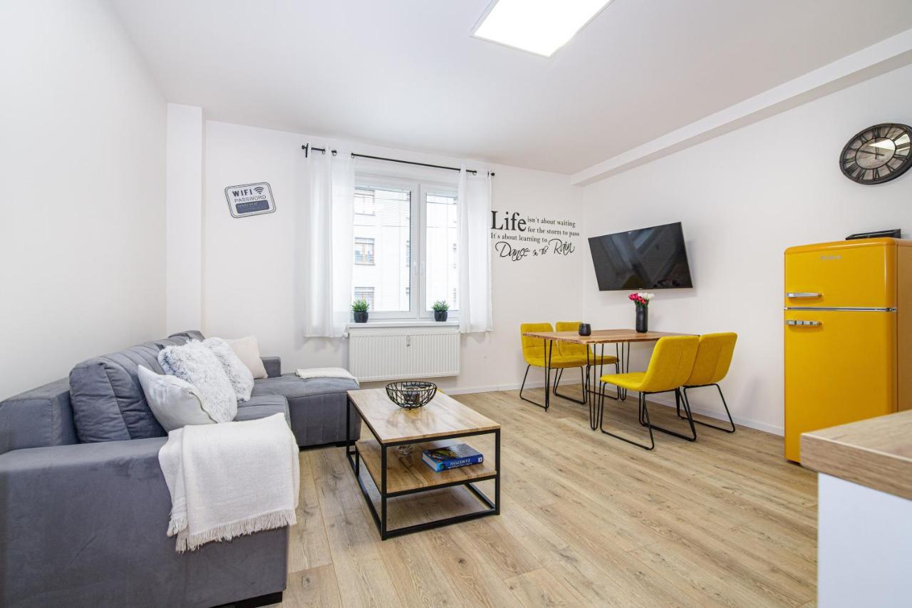 אוסטרבה Luxury Apartments Stud - Vb מראה חיצוני תמונה